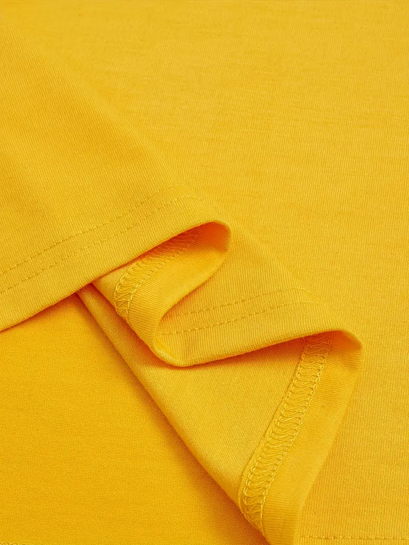 V Yaka Dokuma Slim Fit Sarı T-Shirt