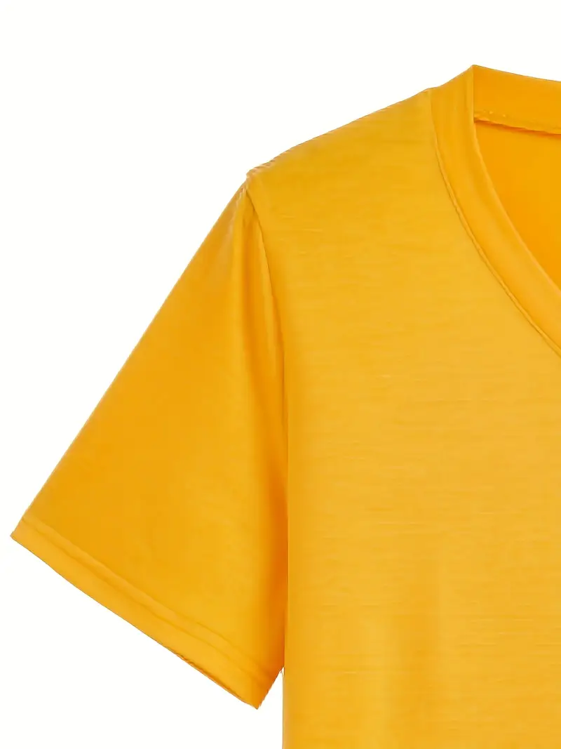 V Yaka Dokuma Slim Fit Sarı T-Shirt
