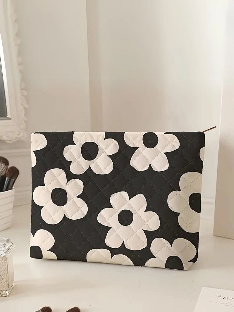 Çiçek Desenli Dikişli Hafif Dayanıklı Fermuarlı Kapatma Polyester Malzeme Günlük Kullanım İçin Makyaj Çantası