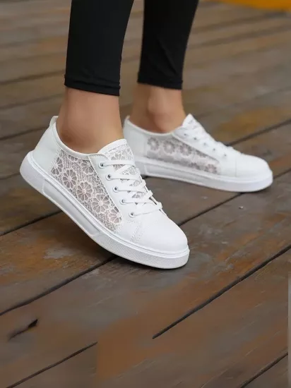 Hakiki Deri Yeni Sezon Bağcıklı Beyaz Kadın Günlük Ayakkabı