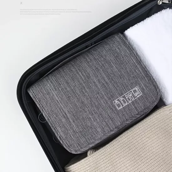 Dayanıklı Polyester Çoklu Bölümler Kaliteli Kumaş Günlük Kullanım İçin Makyaj Çantası
