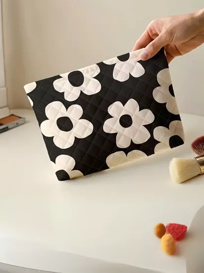 Çiçek Desenli Dikişli Hafif Dayanıklı Fermuarlı Kapatma Polyester Malzeme Günlük Kullanım İçin Makyaj Çantası